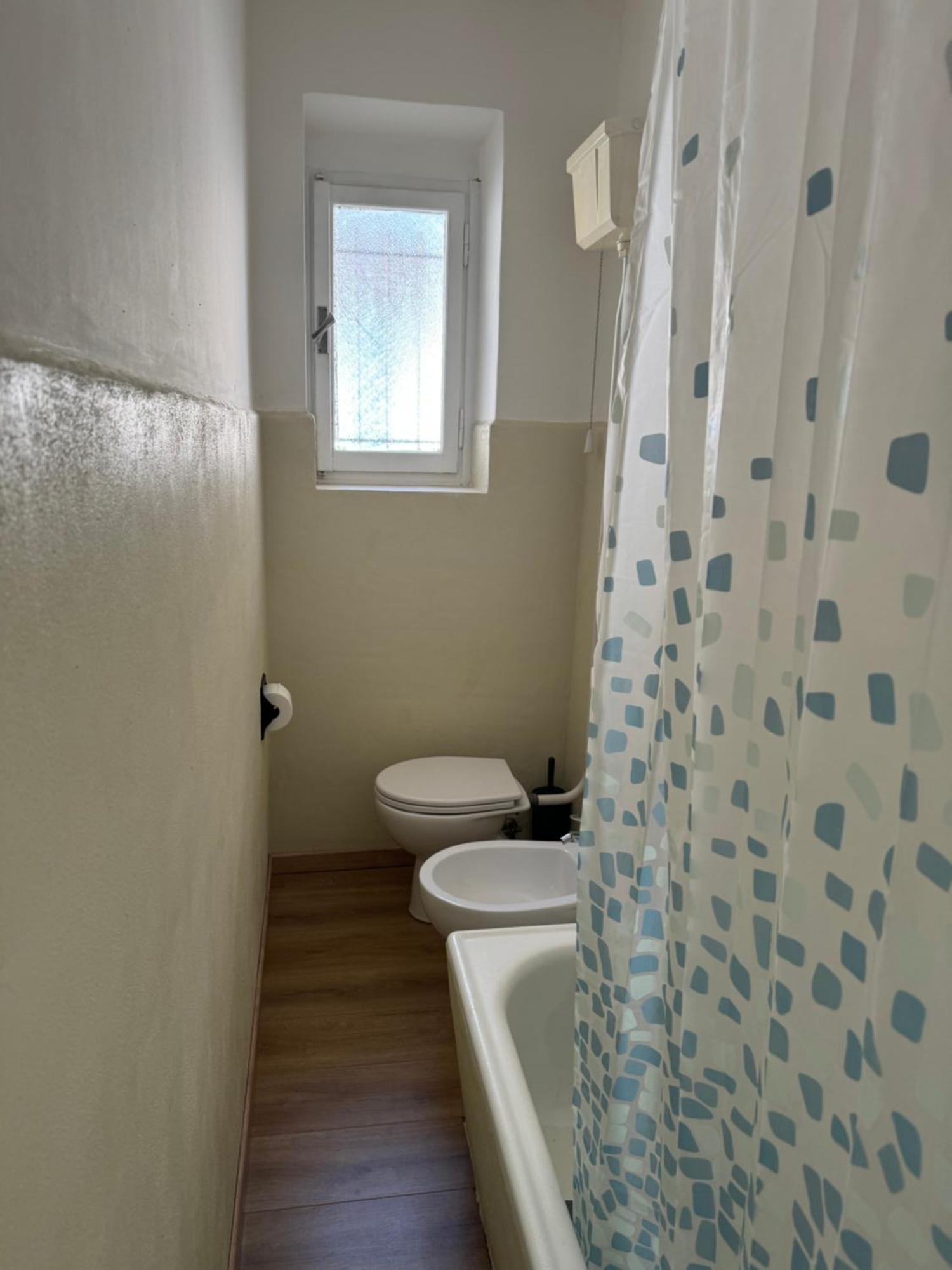 Appartamenti Monti Como Lake Brunate Exterior photo